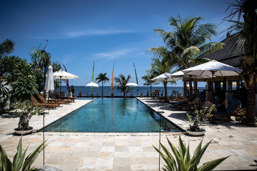 Kelapa Lovina Beach Villa Экстерьер фото